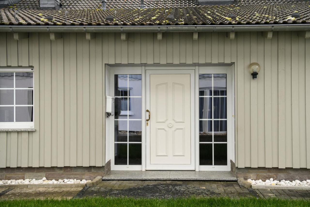 Ferienwohnung Am Rothaarsteig Bad Berleburg Buitenkant foto