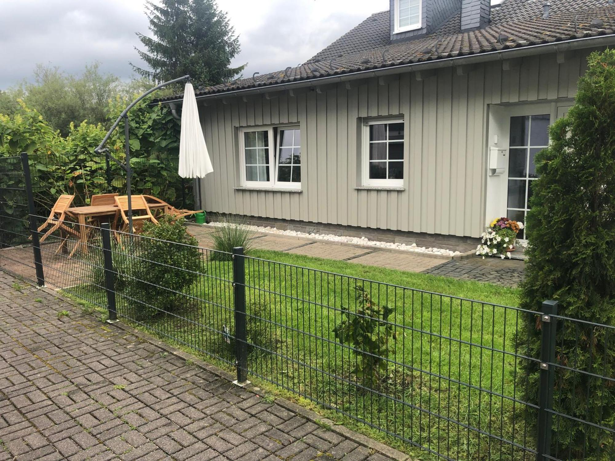 Ferienwohnung Am Rothaarsteig Bad Berleburg Buitenkant foto